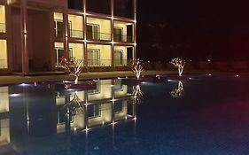 Villa Le Palms Resort & Spa